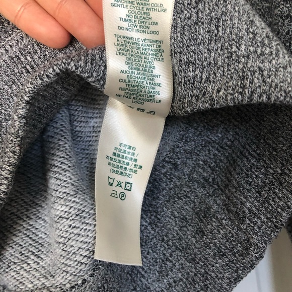 Roots- classic cabin Crew sweatshirt - Picture 4 of 5